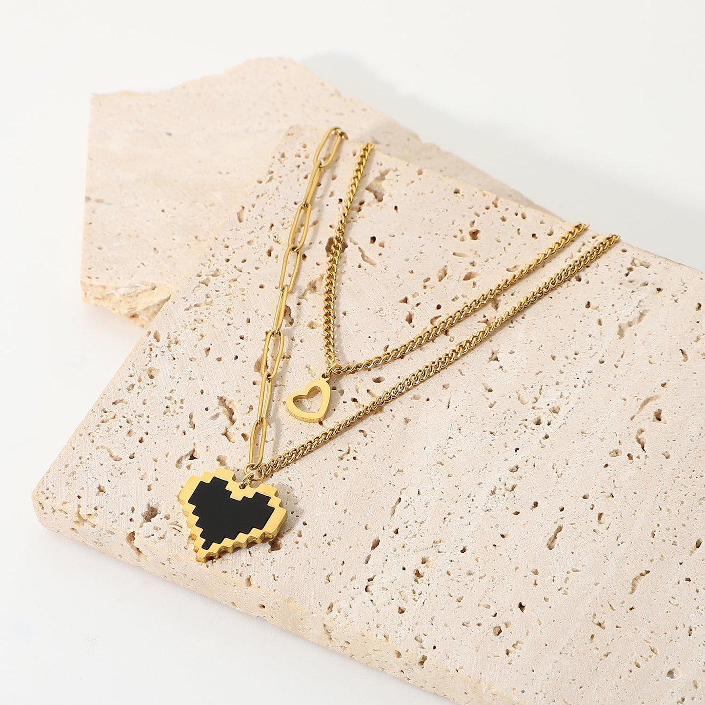 Black Heart Pendant Necklace - gldplace