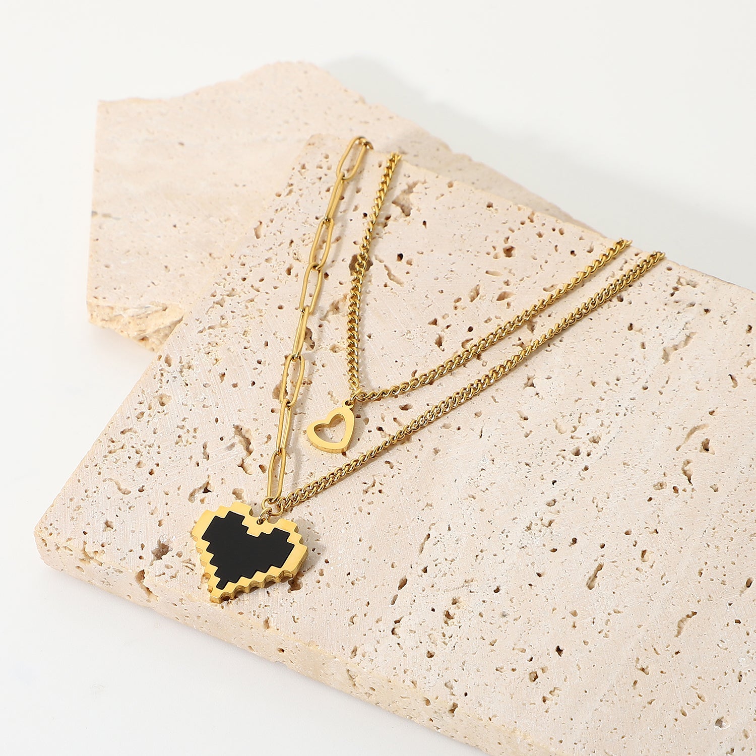 Black Heart Pendant Necklace - gldplace